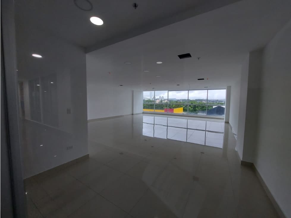 ALQUILE OFICINAS EN COSTA DEL ESTE PH. TOP TOWER — foto 5