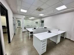 ALQUILER OFICINA CALLE 50 100M2 TORRE OFFICE ONE CV