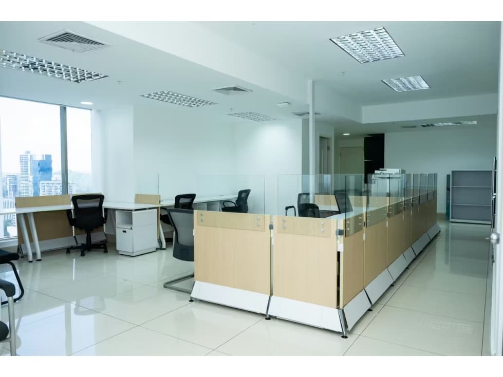 OFICINA AVENIDA BALBOA AMOBLADA 200M2 INCLUIDO MANTENIMIENTO BICSA — foto 4