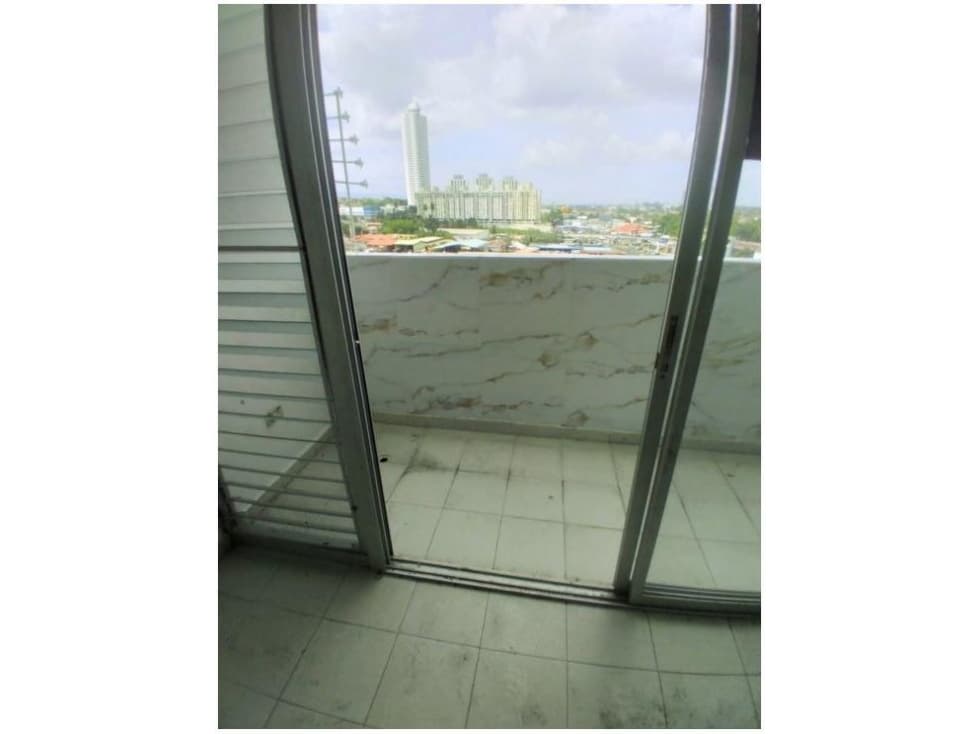 VENTA DE APARTAMENTO CON TERRAZA PRIVADA EN PH TORRES DE ESPAÑA AK — foto 2