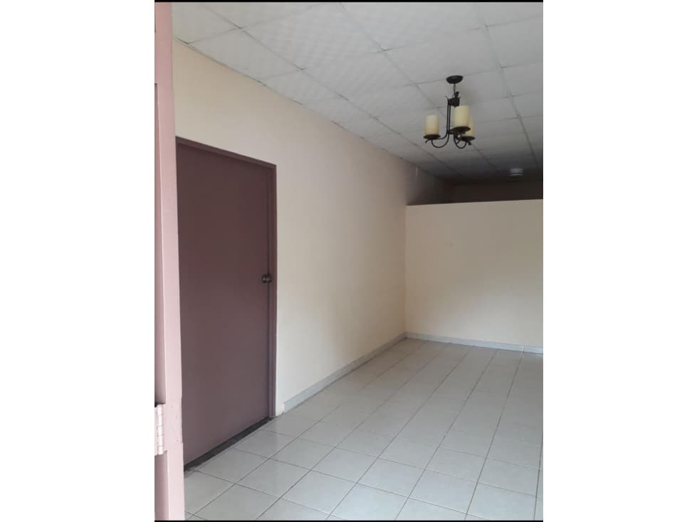 VENTA DE CASA DE ESQUINA EN CHAME 4 RECAMARAS — foto 4