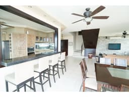VENTA DE APARTAMENTO PENTHOUSE AMOBLADO PUNTA PACIFICA