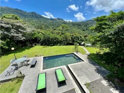 VENTA CASA EN ALTOS DEL MARIA CON PISCINA 5 Rec 1143MT2 MODERNA