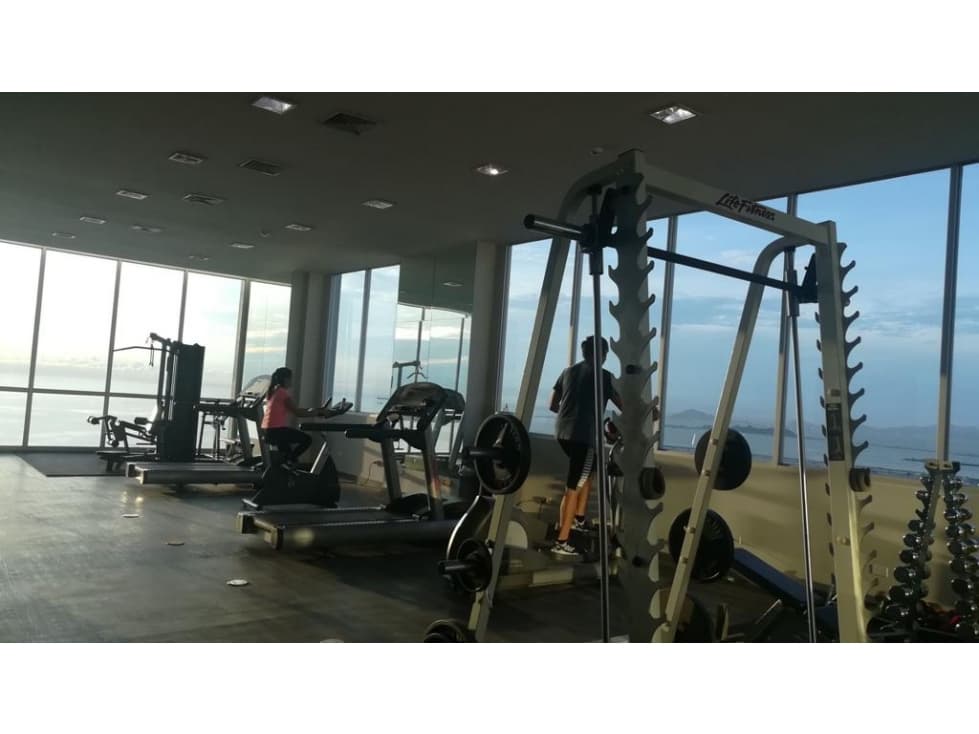 APARTAMENTO AMOBLADO EN PH H2O AV BALBOA — foto 3
