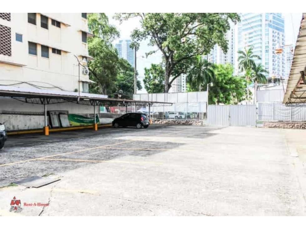 EDIFICIO EN VENTA EN CALLE 50 — foto 2