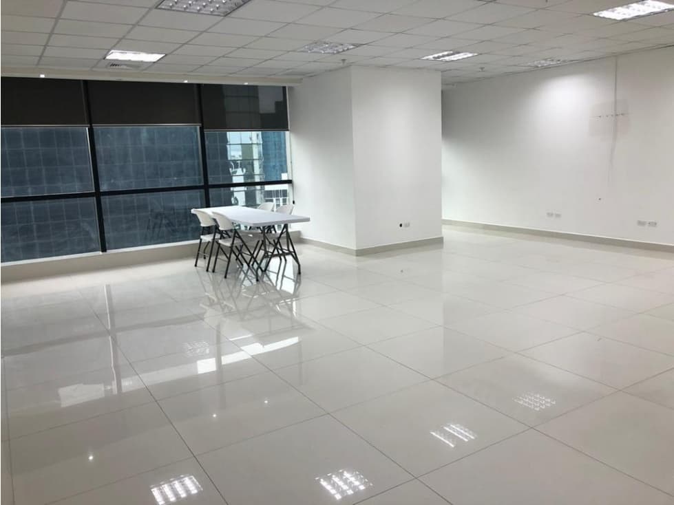 VENDO OFICINAS TOWEBANK CALLE 50 313MT MLD — foto 3