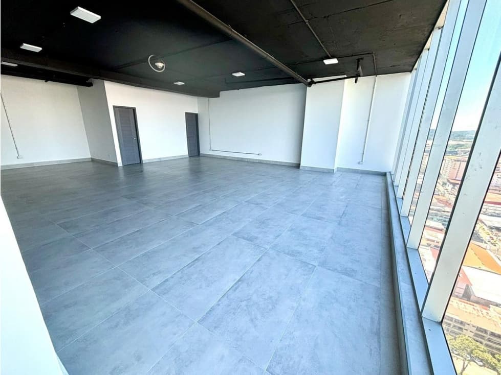VENTA OFICINA AVENIDA BALBOA 99M2 PH BOC MLD — foto 5