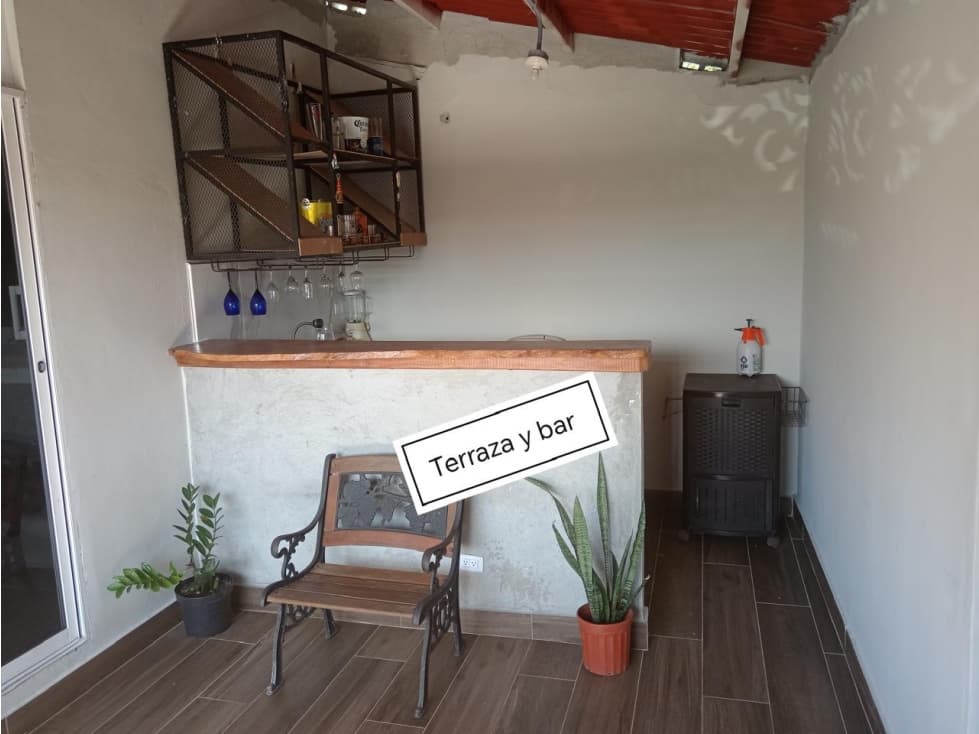 SE VENDE CASA REMODELADA CON CUARTOS DE ALQUILER MYP — foto 5