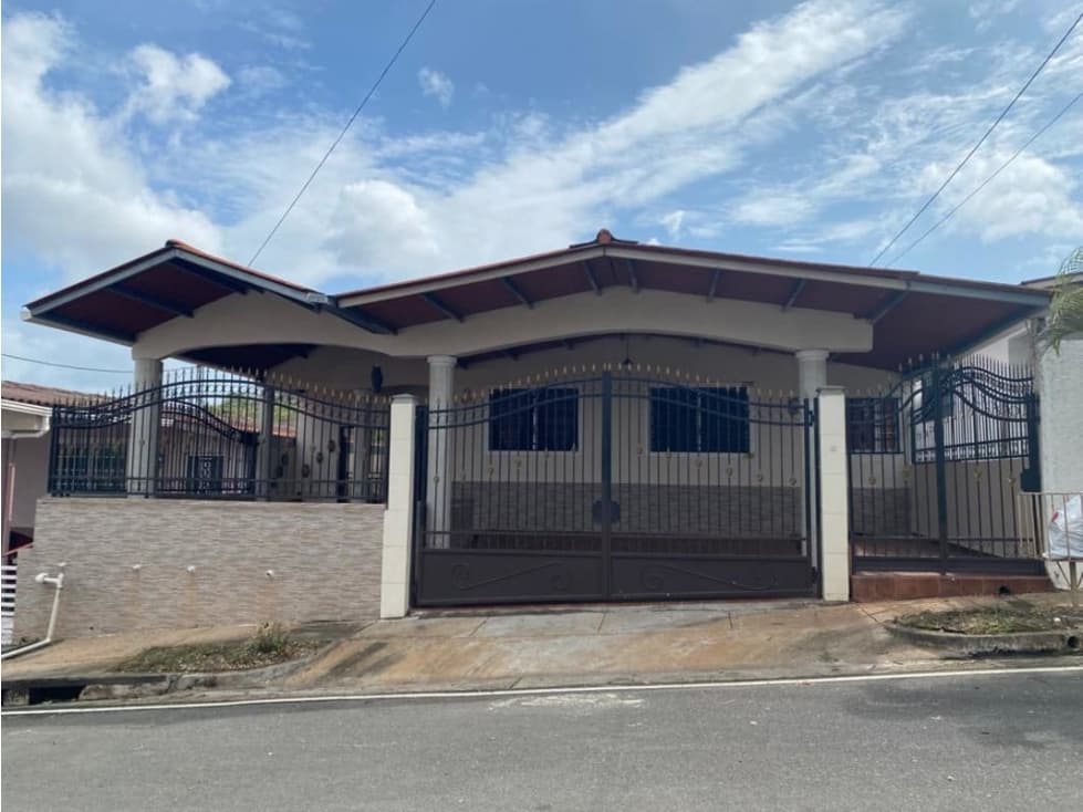 VENTA CASA ARRAIJAN 336.55 m² COLINAS DEL SOL CV — foto 1
