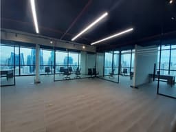 OFICINA 247M2 AMOBLADA SERVICIOS/MTTO INLCUIDO, EN TOWERBANK CALLE 50