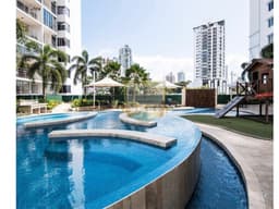 APARTAMENTO REMODELADO EN TRANSISTMICA, PH COSMOPOLITAN TOWERS
