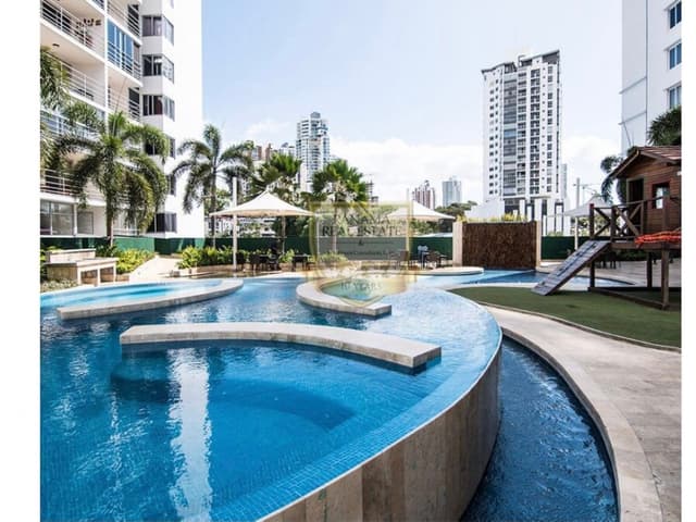 APARTAMENTO REMODELADO EN TRANSISTMICA, PH COSMOPOLITAN TOWERS