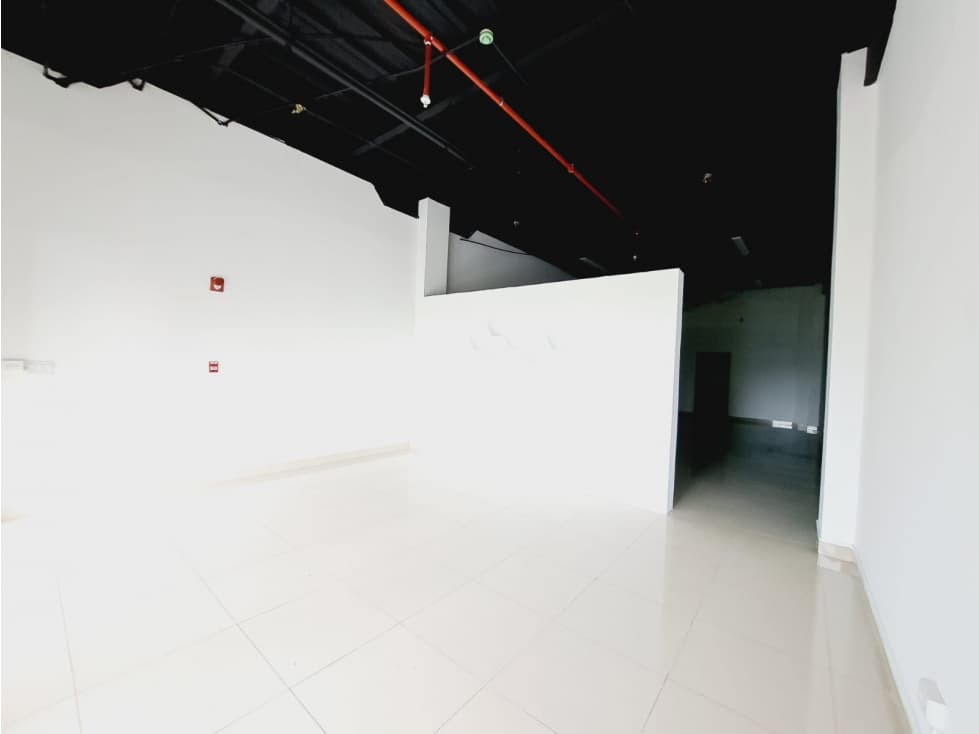 ALQUILER LOCAL COMERCIAL 94M2 CONDADO DEL REY MBR — foto 3