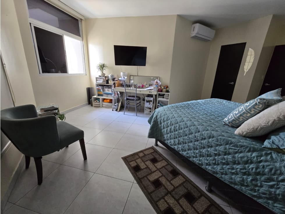 VENTA DE APARTAMENTO EN EL CANGREJO PH LUXOR 200 220MTS2 RTC — foto 6