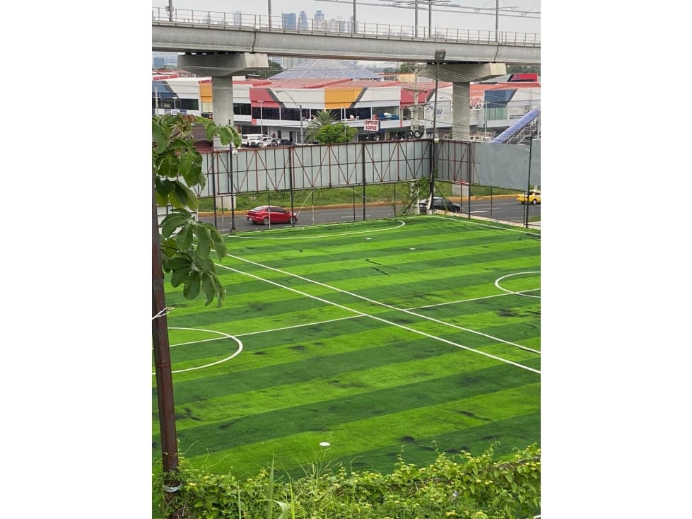 VENDO CANCHA DE FUTBOL EN PROYECTO 210 APARTAMENTOS — foto 1