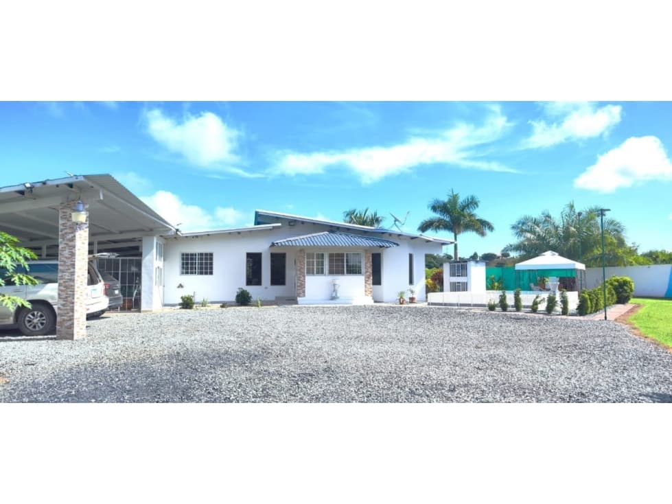 VENTA DE CASA EN AGUADULCE CON PISCINA 8,000 MT2 — foto 1