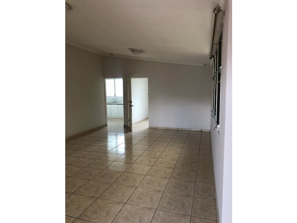VENTA DE CASA DE 324M2 EN TERRAZAS DE BRISAS DEL GOLF AQ — foto 4