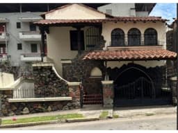 CASA EN VENTA EN AV CUBA BELLA VISTA 6 REC