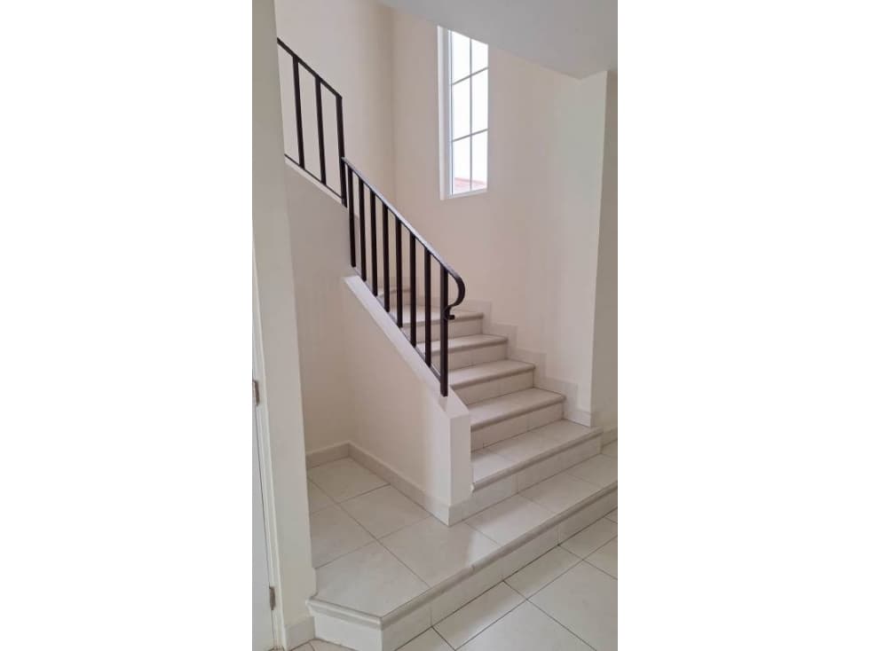 VENTA DE CASA EN QUINTAS DE VERSALLES — foto 4
