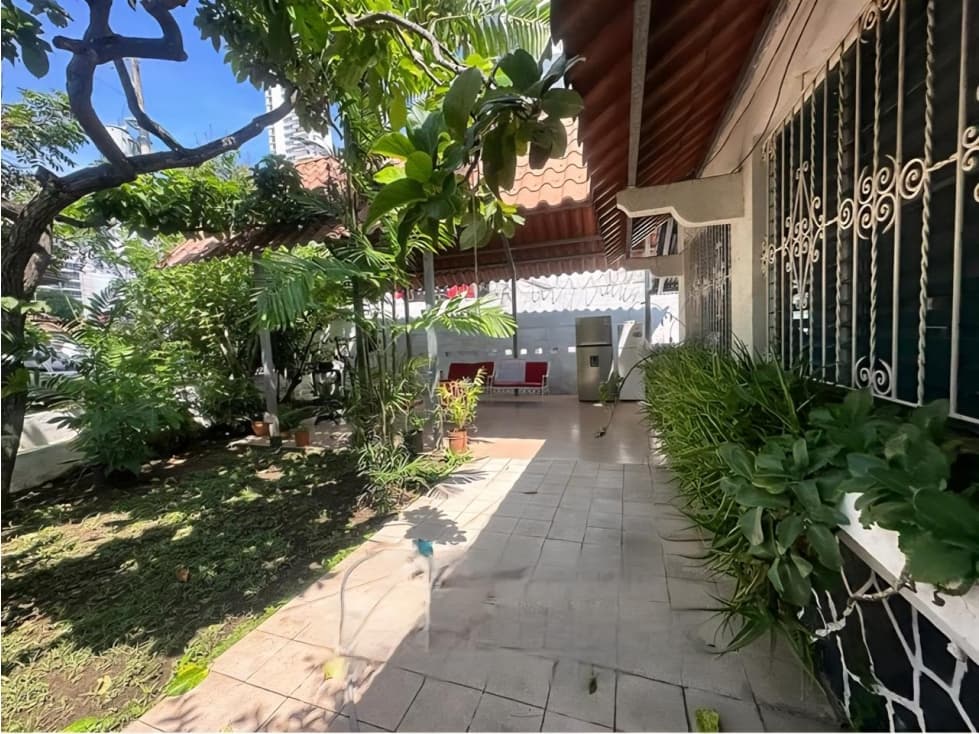 VENTA TERRENO Y CASA EN COCO DEL MAR OPORTUNIDAD DE INVERSION EV — foto 2