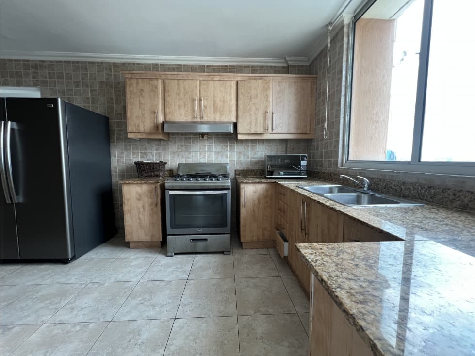 PH MYSTIC POINT TORRE 200 APARTAMENTO AMOBLADO EN ALQUILER — foto 5
