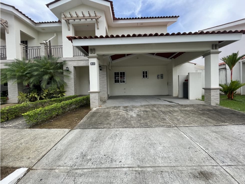 RESERVAS DE VERSALLES - CASA EN VENTA — foto 2