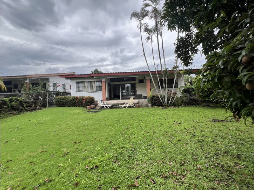 vendo casa ubicada en villa zaita — foto 1