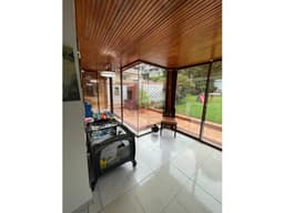 Casa en Venta en Altos de Miraflores con Jardín Amplio | MM