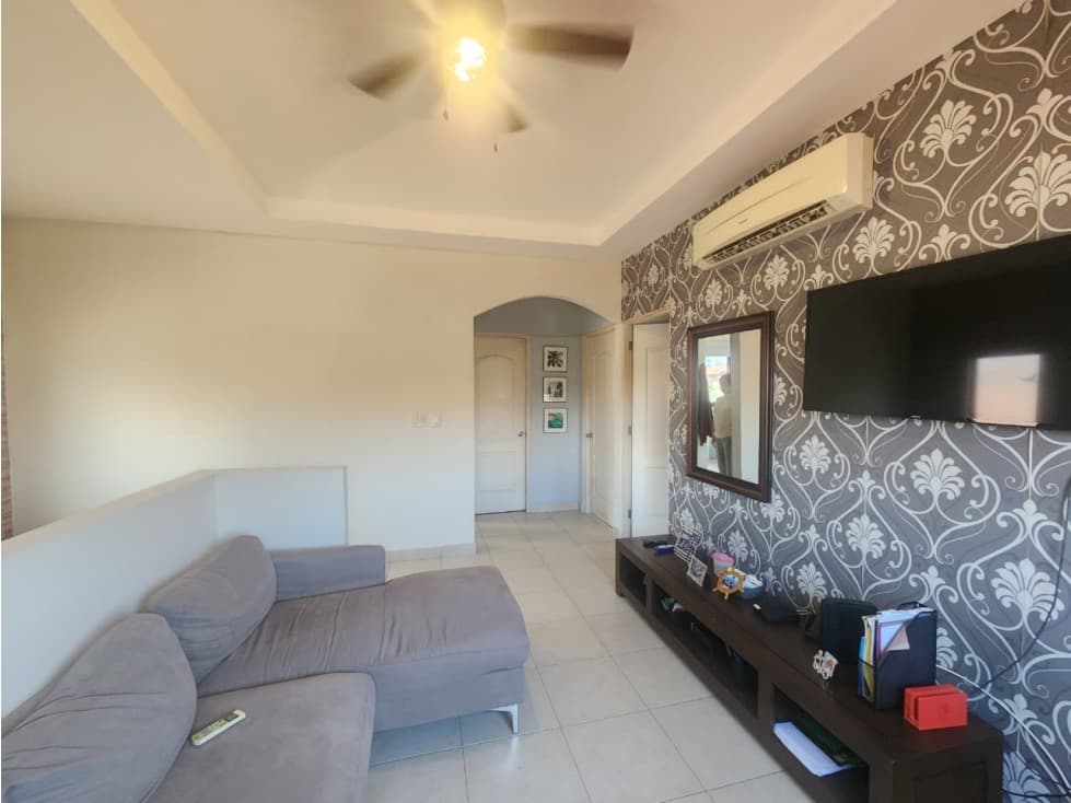 Venta de Casa de Esquina en Versalles PH Versalles 1 - LH — foto 6