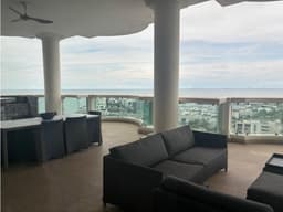 Oceanfront Apartment in Bellagio Tower, Punta Pacifica