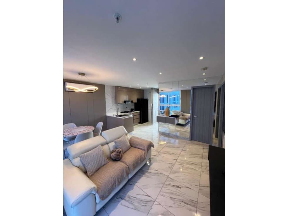 Apartamento amoblado para alquiler en PH The Sands, Avenida Balboa — foto 1
