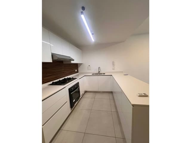 APARTAMENTO EN PH VAN GOGH- LINEA BLANCA