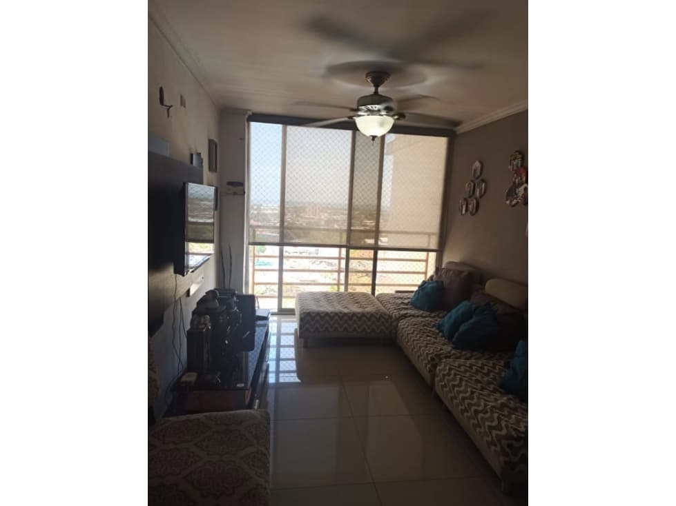 Se vende Apartamento en Via Cincuentenario — foto 2