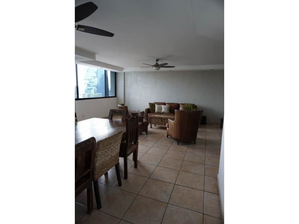 Apartamento AMOBLADO en Alquiler San Francisco, Calle 50 — foto 1