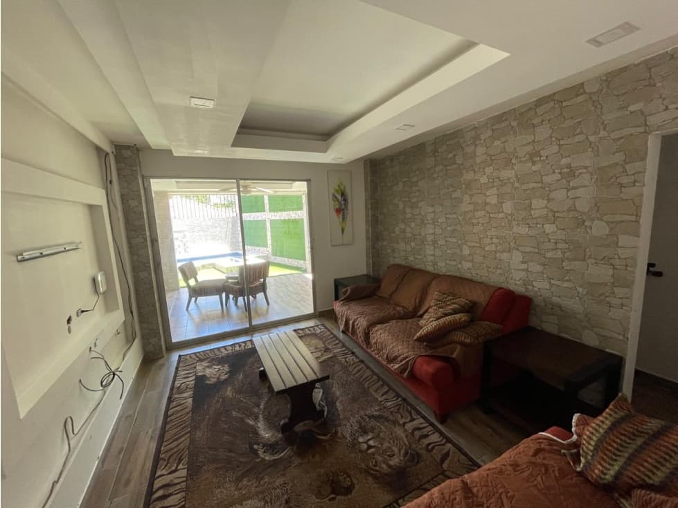 Casa de Lujo de 480m² en El Bosque, El Doral ¡Lista para Mudarse! — foto 2