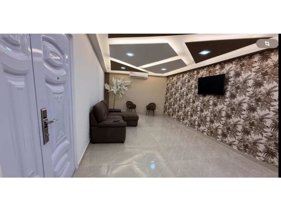 ALQUILER DE CASA RECIÉN REMODELADA EN ALTOS DE PANAMÁ — foto 2