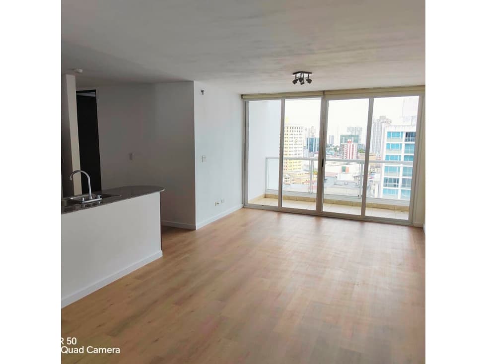 Apartamento, venta, El Cangrejo, P.H. Kubic — foto 2