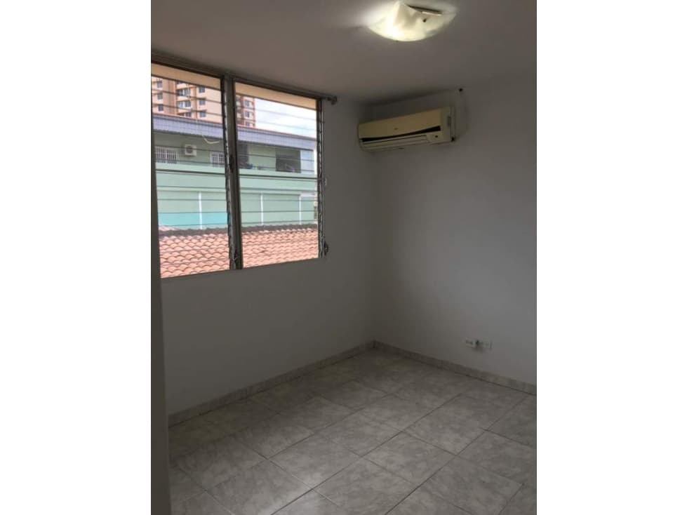Venta de Amplio Apartamento en Via Porras PH Dlich — foto 5