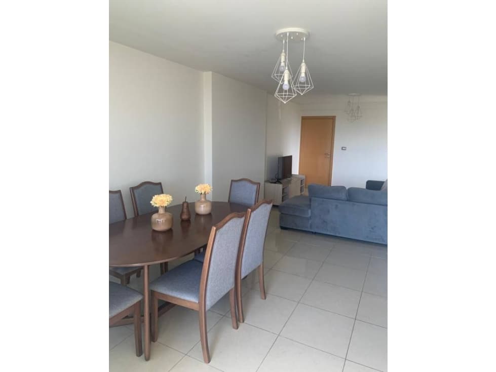 APARTAMENTO EN ALQUILER EN CONDADO DEL REY — foto 2