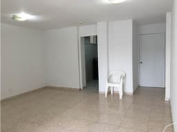 Venta de Amplio Apartamento en Via Porras PH Dlich