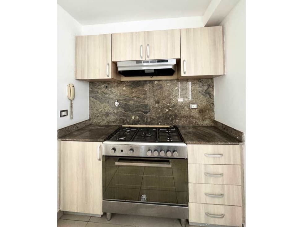 Apartamento en Venta en Dorado Lake, PH ROKAS excelentes condiciones — foto 6