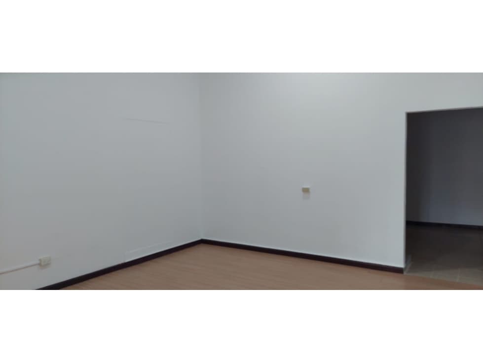 LOCAL COMERCIAL DE 135M2 - LISTO PARA OCUPAR — foto 6