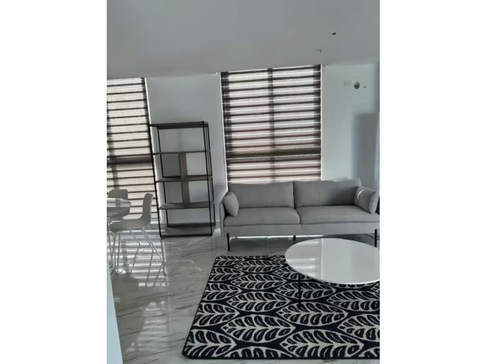 APARTAMENTO EN ALQUILER PH THE SANDS — foto 2