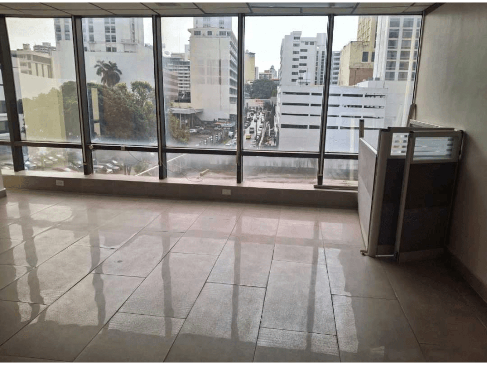 OFICINA EN CALLE 50 EDIFICIO VALLARINO 195M2 — foto 5
