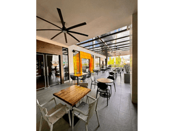 LOCAL COMERCIAL CON TERRAZA SAN FRANCISCO PLAZA CORNER 68 190M2