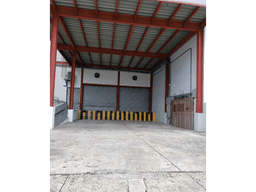 BODEGA EN PARQUE INDUSTRIAL DE COSTA DEL ESTE 1800M2 DE DOS NIVELES