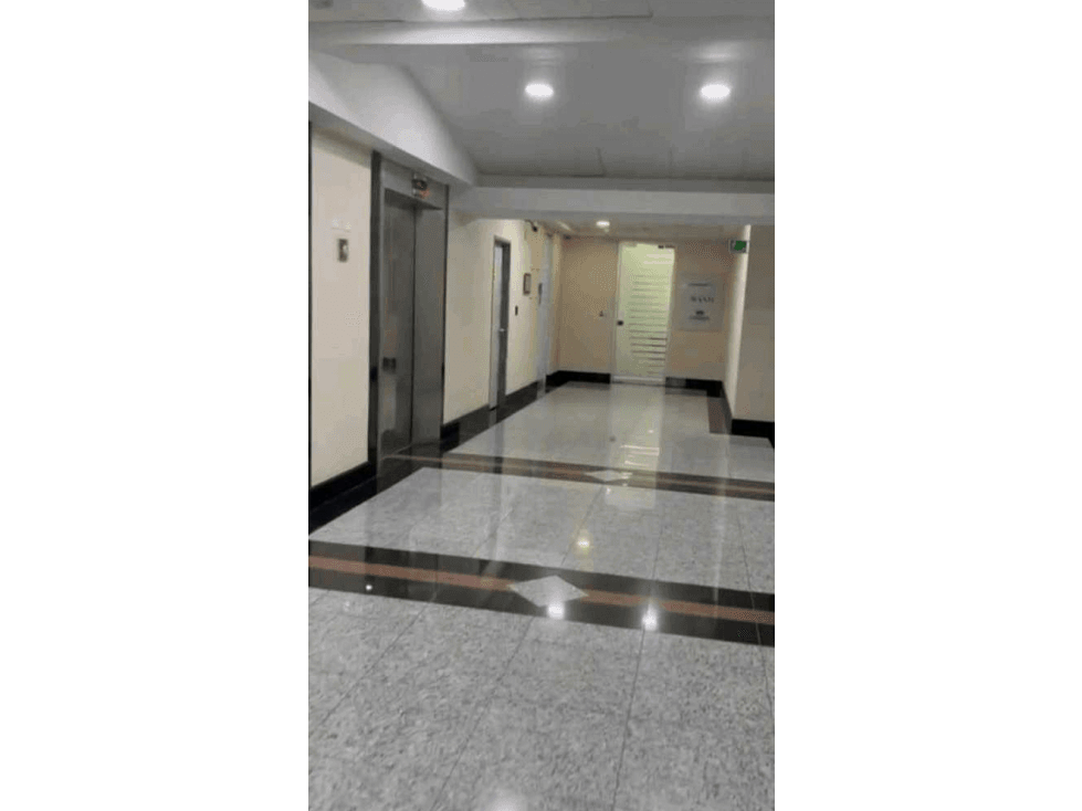 OFICINA EN PUNTA PACIFICA TORRES DE LAS AMÉRICAS 240M2 — foto 5