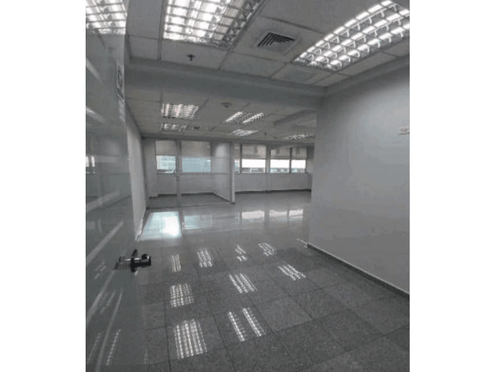 OFICINA EN PUNTA PACÍFICA TORRES DE LAS AMÉRICAS 290M2 CON MOBILIARIO — foto 2