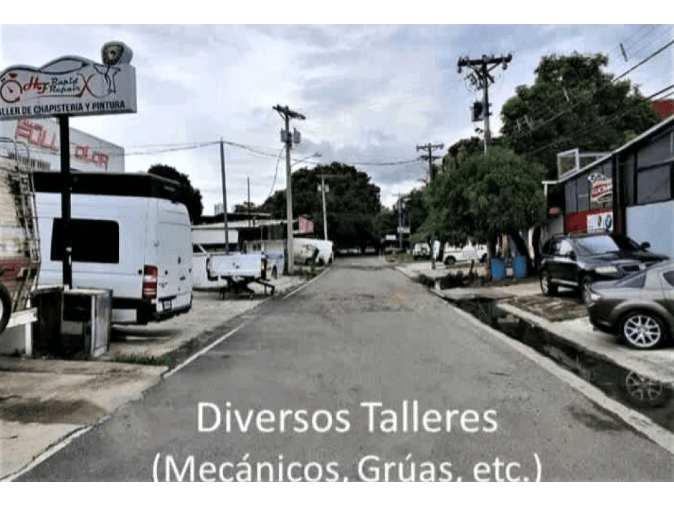 LOCAL COMERCIAL EN PARQUE LEFEVRE 300M2 CERCA DE COSTA DEL ESTE — foto 3