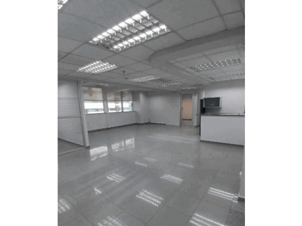 OFICINA EN PUNTA PACÍFICA TORRES DE LAS AMÉRICAS 290M2 CON MOBILIARIO — foto 3